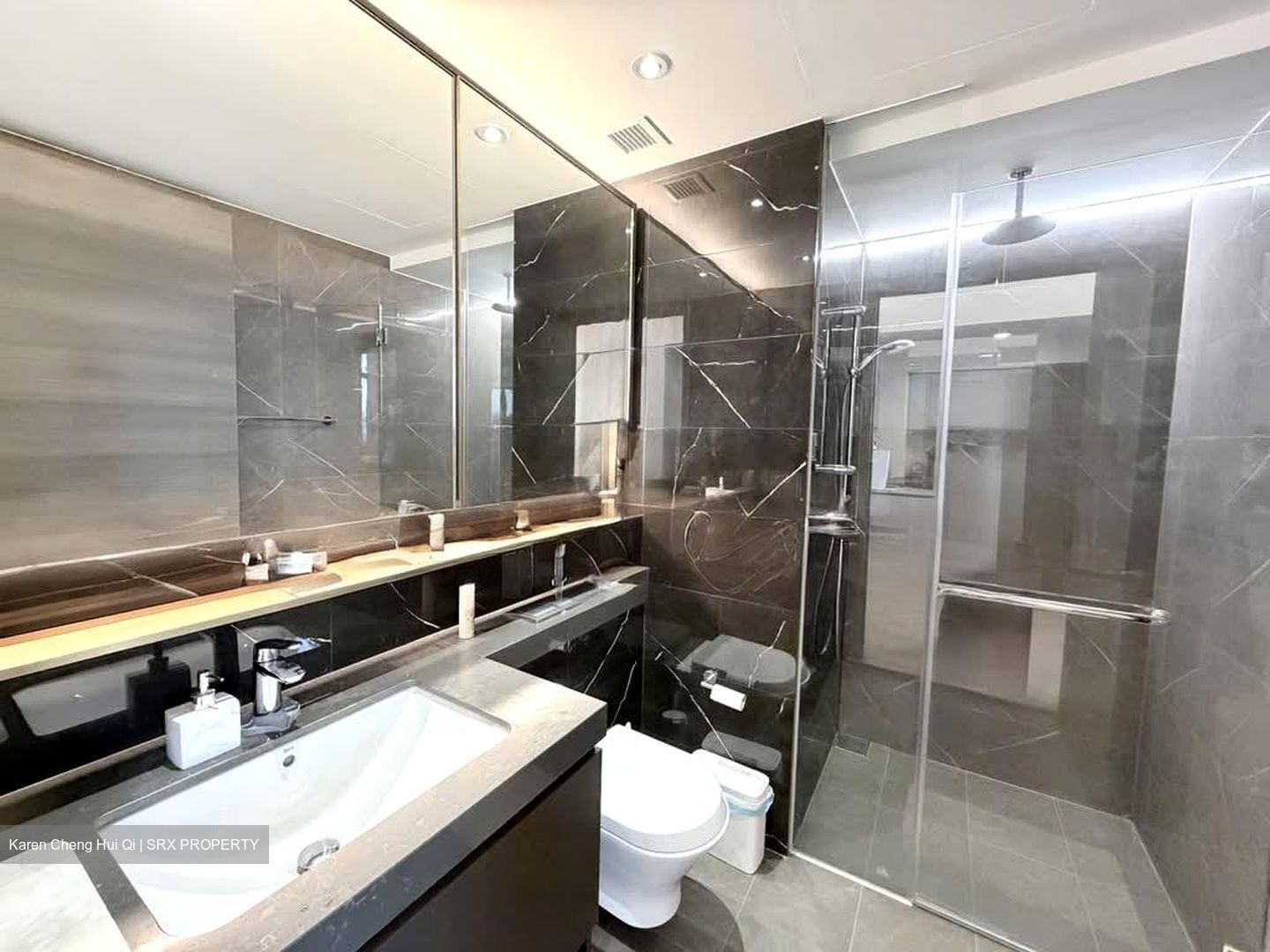 The Florence Residences (D19), Apartment #595407561